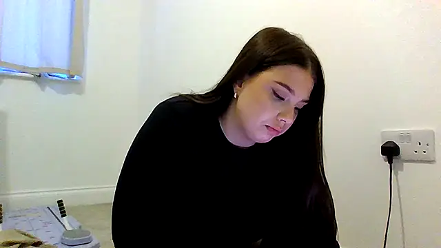 Krystal Tx online show from April 8, 6:41 pm