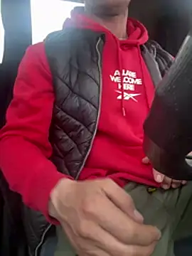 AlexGWoW online show from April 2, 8:45 am