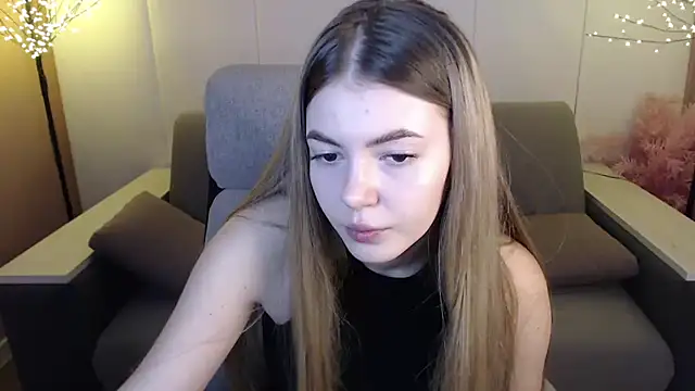 Ritaneer online show from March 15, 9:09 am