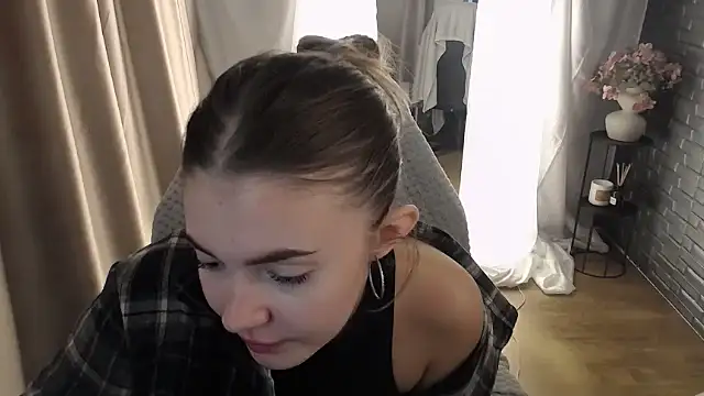 Ritaneer online show from September 22, 8:05 am