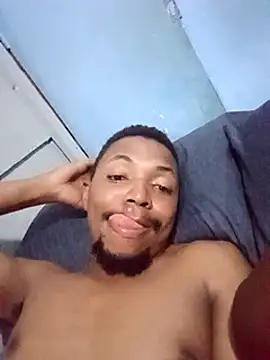 Snapshot of the4thking chatting on February 4, 7:44 pm the4thking online show from February 4, 7:44 pm