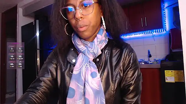 Snapshot of CoccoBele69 chatting on January 26, 12:58 am CoccoBele69 online show from January 26, 12:58 am