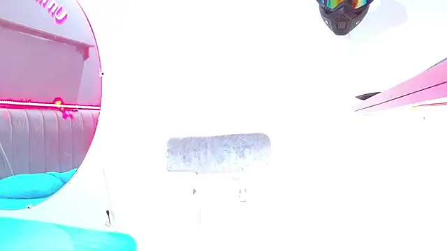 minimi naty online show from January 18, 7:26 pm