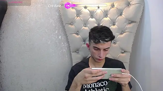 MrWilliseo online show from December 12, 1:53 am