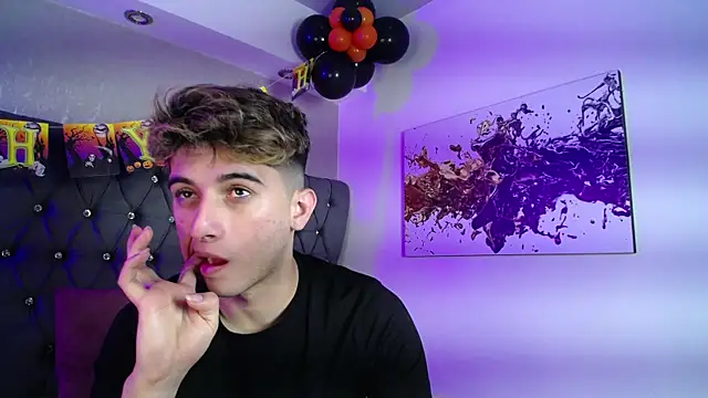 MrWilliseo online show from October 16, 1:34 pm