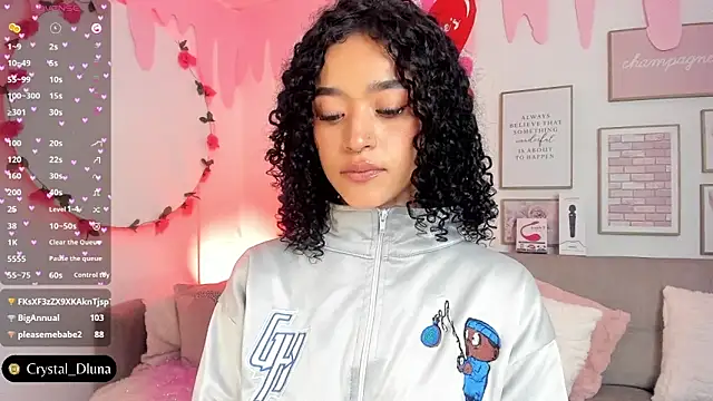 Snapshot of Crystal_Dluna chatting on February 19, 3:27 pm Crystal Dluna online show from February 19, 3:27 pm