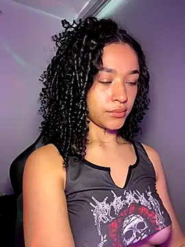 Snapshot of Crystal_Dluna chatting on September 25, 4:32 pm Crystal Dluna online show from September 25, 4:32 pm