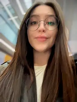 meow girl online show from April 22, 11:01 am