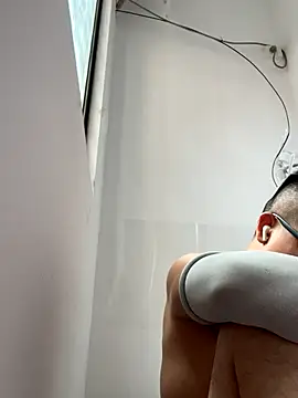 Snapshot of lixiaoshuai8 chatting on October 20, 4:35 am lixiaoshuai8 online show from October 20, 4:35 am