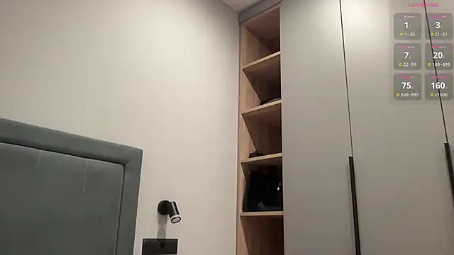 cute mark online show from October 24, 3:19 pm