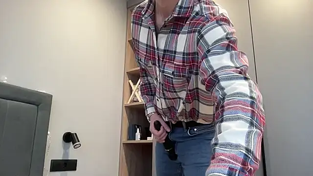 cute mark online show from December 20, 10:11 am