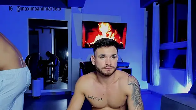 Maximo Marcelo online show from January 16, 4:07 am