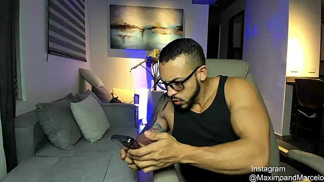 Maximo Marcelo online show from March 18, 11:20 pm