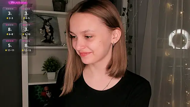 Snapshot of ms_elizabethqueen chatting on February 16, 3:38 pm ms elizabethqueen online show from February 16, 3:38 pm