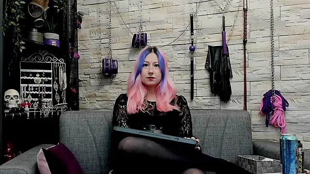 CruelMistress online show from November 7, 2:06 pm