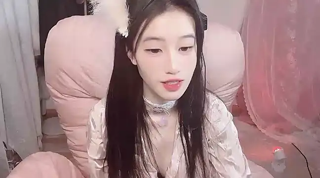 JennieKim RoseannePark online show from February 5, 2:16 pm