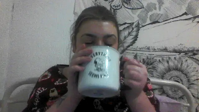 CamilaCherryX online show from November 15, 7:10 pm