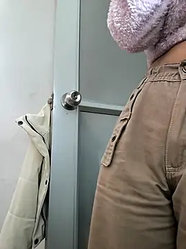 Snapshot of zoe_connor19 chatting on November 19, 8:31 pm zoe connor19 online show from November 19, 8:31 pm