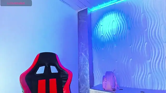 Snapshot of zoe_connor19 chatting on November 21, 8:40 pm zoe connor19 online show from November 21, 8:40 pm