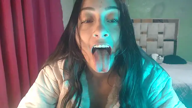 Little aphrodite online show from December 3, 12:40 am