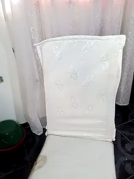 emily sweet13 online show from March 7, 4:00 pm