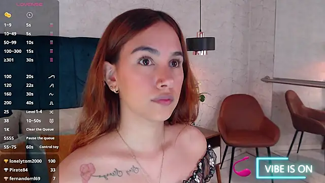 Snapshot of AdeleAndersonn chatting on November 28, 7:49 pm AdeleAndersonn online show from November 28, 7:49 pm