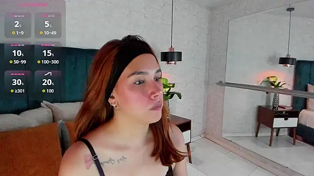 AdeleAndersonn online show from March 19, 7:40 pm