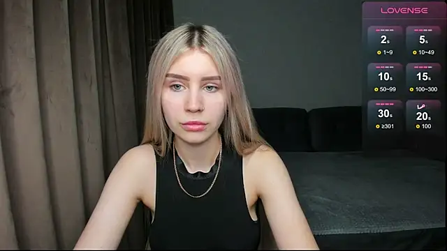 Snapshot of Kitty_Aurora chatting on October 27, 4:55 pm Kitty Aurora online show from October 27, 4:55 pm