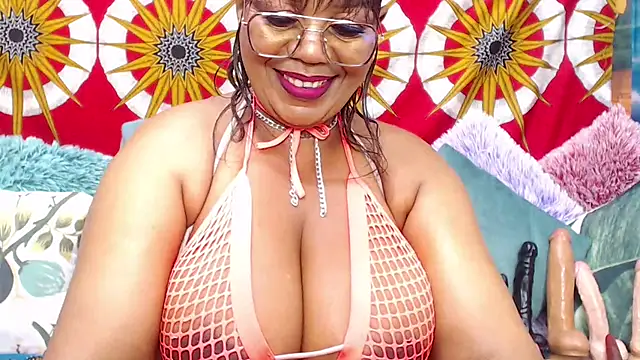 Snapshot of MATURExxxASS chatting on July 25, 10:35 am MATURExxxASS online show from July 25, 10:35 am