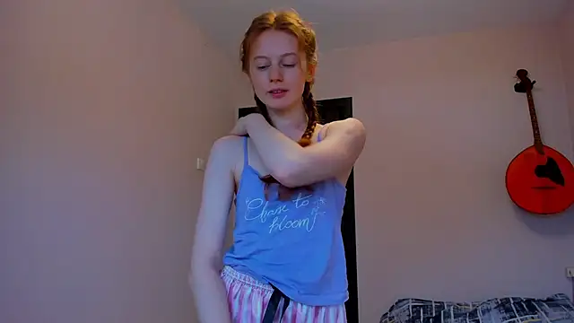 Fire Luna online show from December 12, 7:41 am