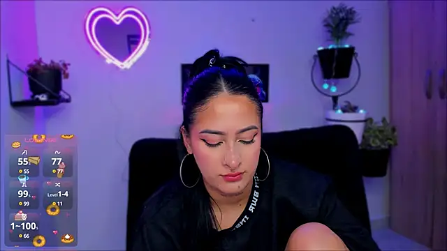 Kaaiiri online show from January 22, 8:17 pm