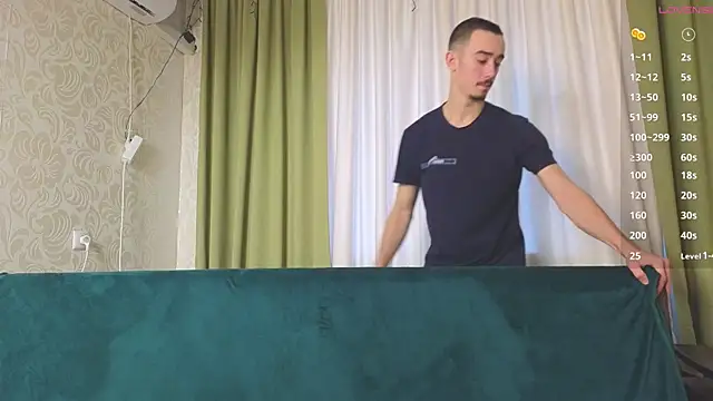 banyfo online show from December 3, 10:39 am