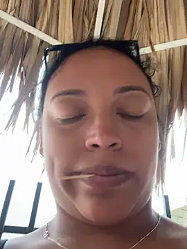 angela angels  online show from January 25, 11:00 pm