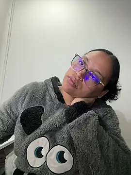 angela angels  online show from March 9, 2:07 am