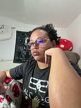 angela angels  online show from March 12, 5:24 am