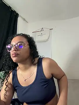 angela angels  online show from March 29, 8:14 am