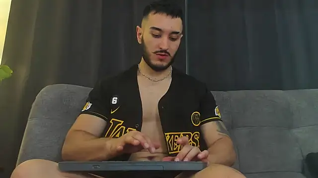 Zionmattis online show from December 10, 12:28 am