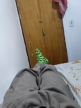 Juliano69xv online show from April 17, 4:21 pm