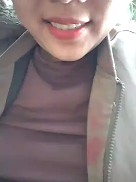 Snapshot of Betty20zx chatting on December 28, 10:14 am Betty20zx online show from December 28, 10:14 am