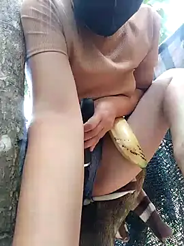 Snapshot of Betty20zx chatting on March 10, 6:05 am Betty20zx online show from March 10, 6:05 am