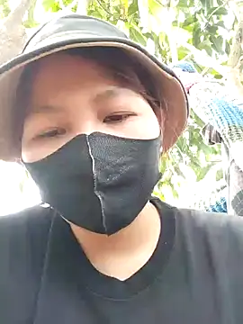 Snapshot of Betty20zx chatting on March 11, 3:05 am Betty20zx online show from March 11, 3:05 am