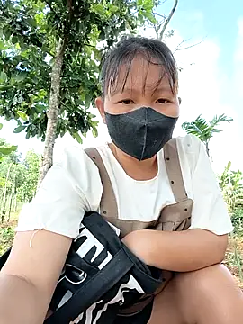 Snapshot of Betty20zx chatting on October 7, 1:03 am Betty20zx online show from October 7, 1:03 am