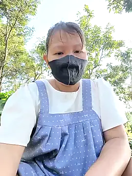 Snapshot of Betty20zx chatting on October 10, 12:31 am Betty20zx online show from October 10, 12:31 am