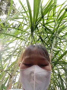 Snapshot of Betty20zx chatting on October 29, 1:41 am Betty20zx online show from October 29, 1:41 am