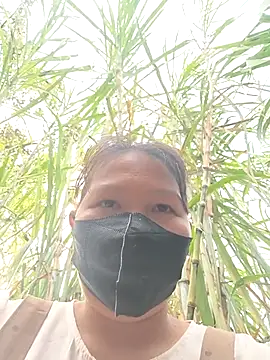 Snapshot of Betty20zx chatting on December 1, 1:32 am Betty20zx online show from December 1, 1:32 am