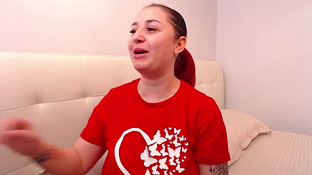 Amy--Samy online show from February 1, 10:15 am