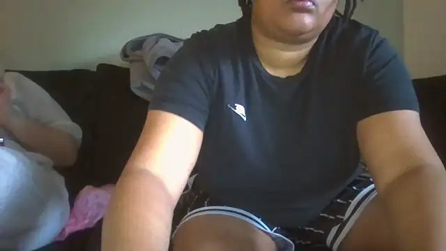 vanilla chocolate23 online show from December 20, 9:54 am