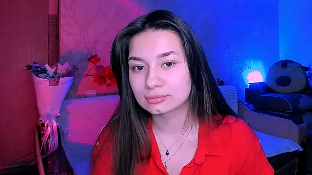 Swee Alicee online show from March 14, 2:19 pm