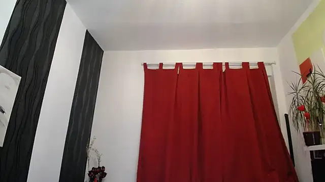 Missnikita6 online show from December 14, 7:14 pm