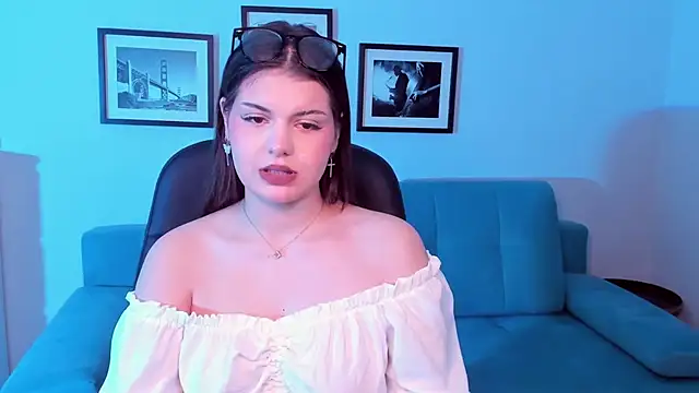 AdeliaKiss online show from February 3, 6:17 pm